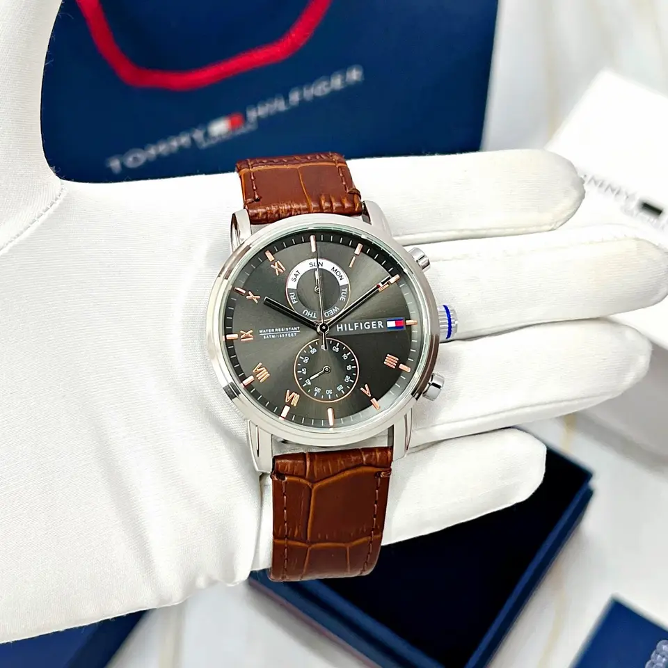 Tommy Hilfiger Chronograph — grey dial