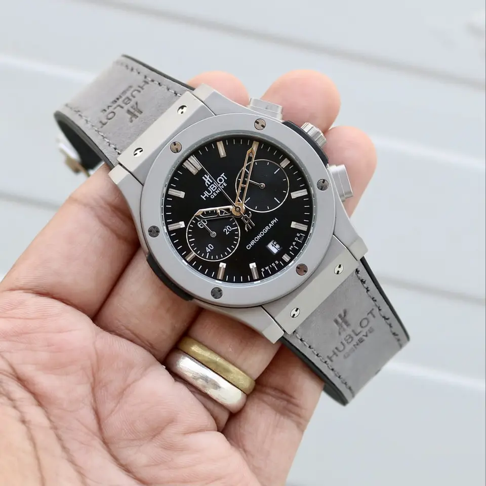Hublot Classic Fusion — black dial, titanium