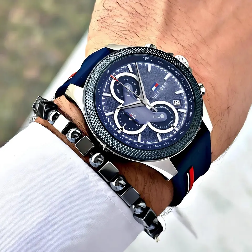 Tommy Hilfiger Chronograph — blue dial