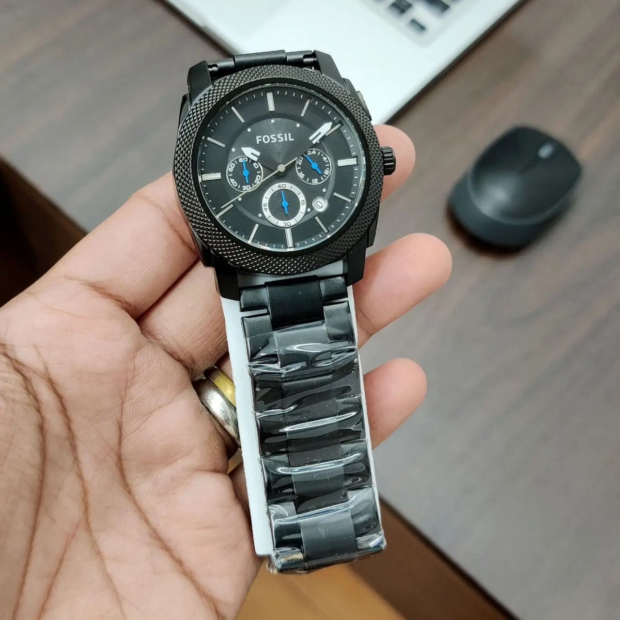 Fossil Machine — black dial, black case