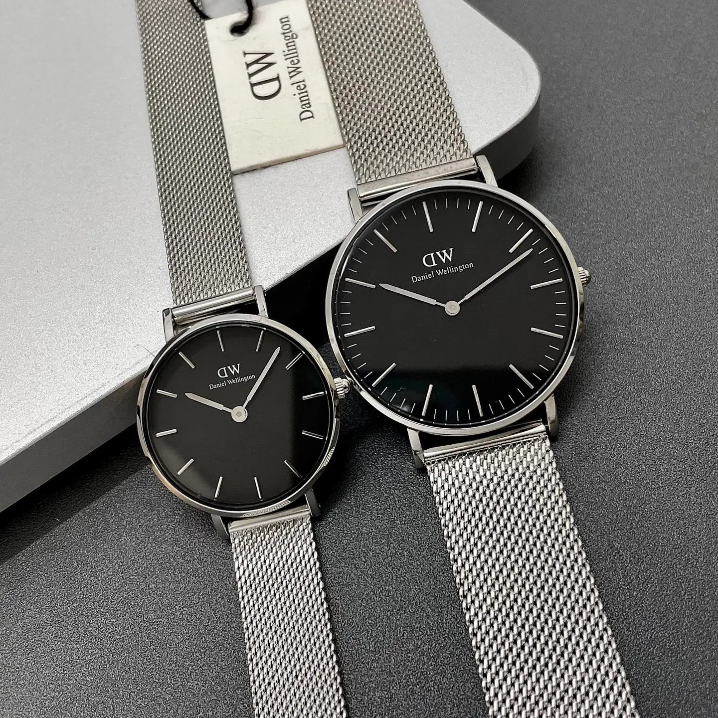 Daniel Wellington Classic — black dial