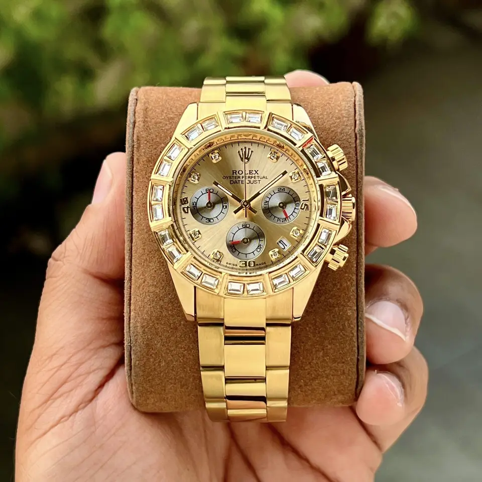 Rolex Daytona — gold dial, gold