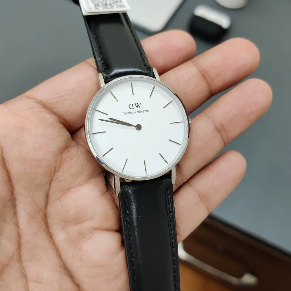 Daniel Wellington Classic — white dial