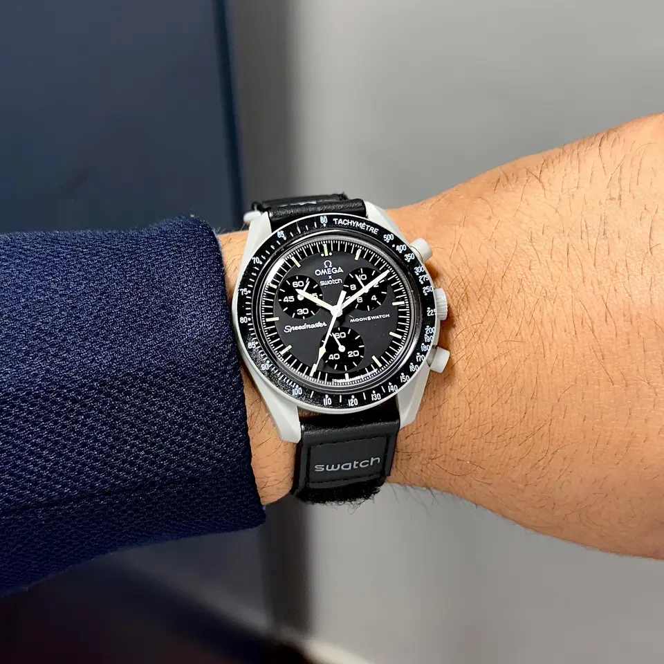 Omega Speedmaster — black dial, ceramic