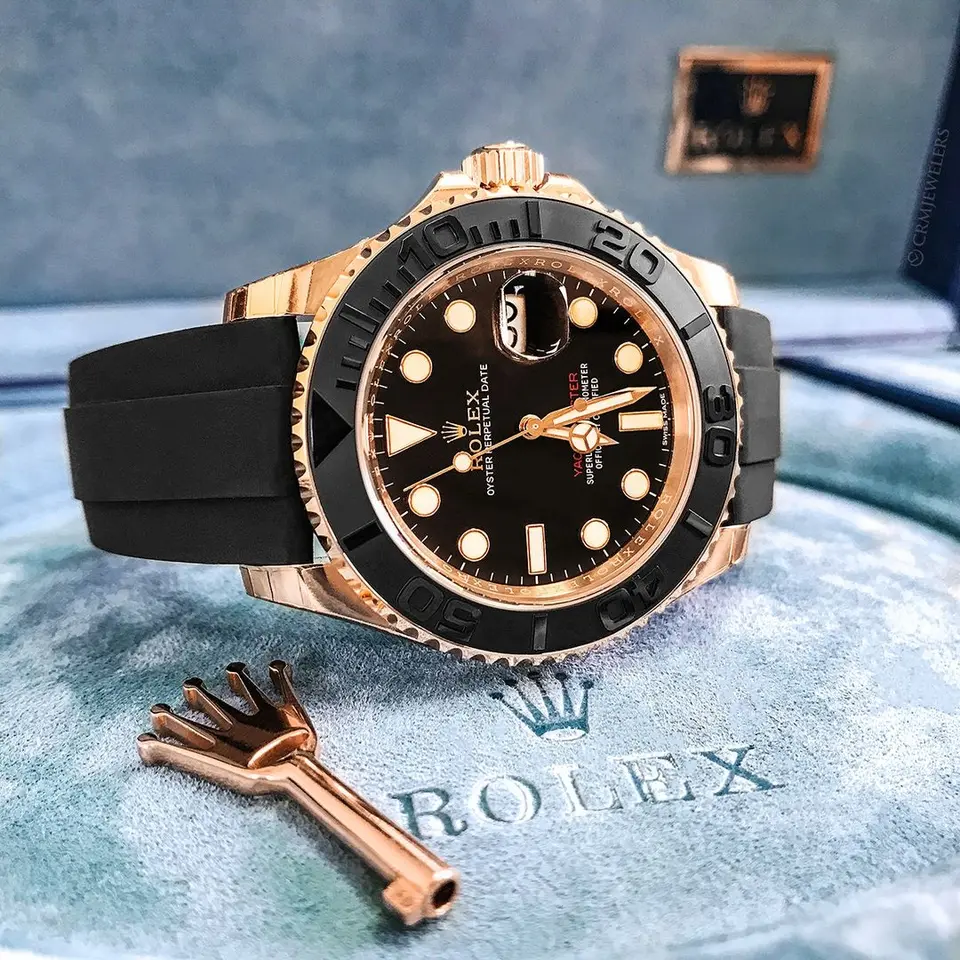 Rolex Yacht-Master — black dial, rose gold