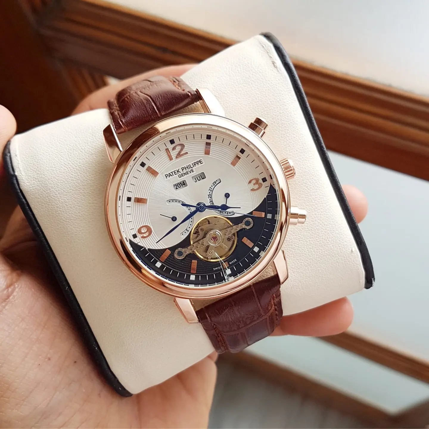Patek Philippe Automatic — white dial, rose gold