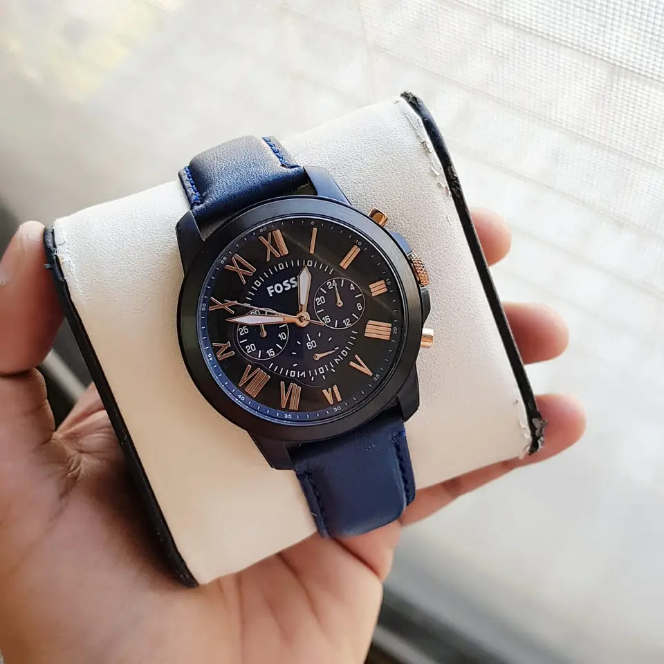 Fossil Grant — blue dial, black case