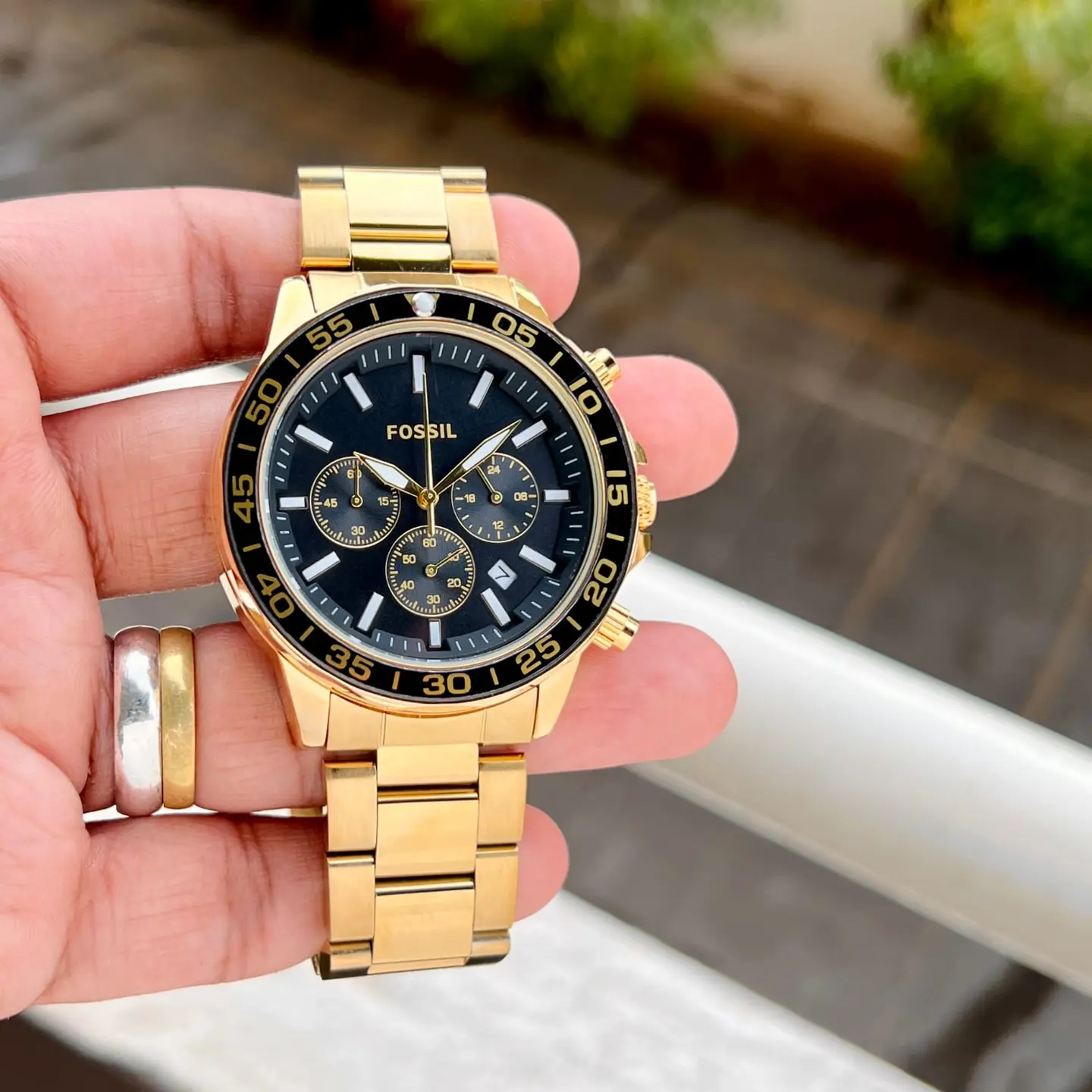 Fossil Chronograph — black dial, gold