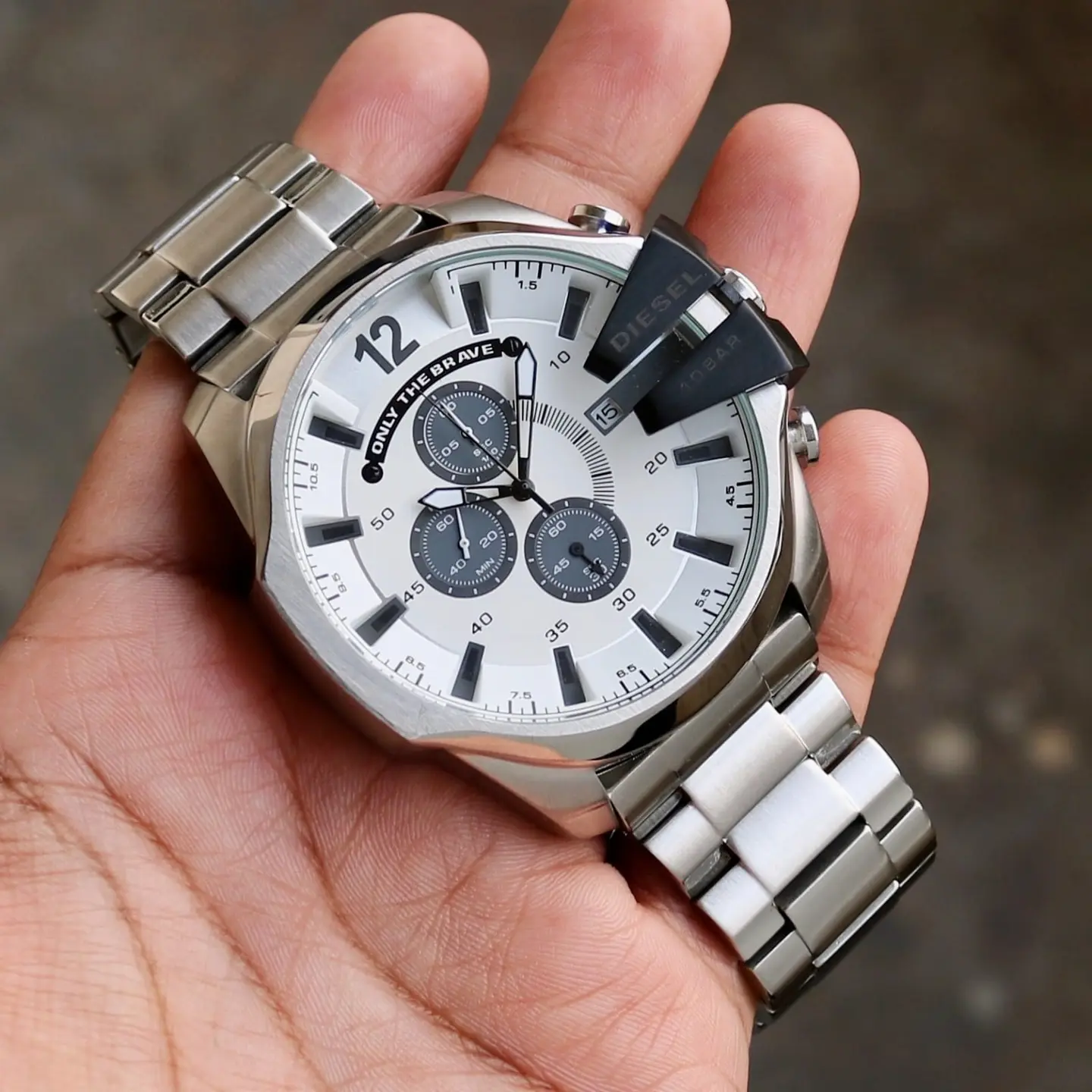 Diesel Mega Chief — white dial