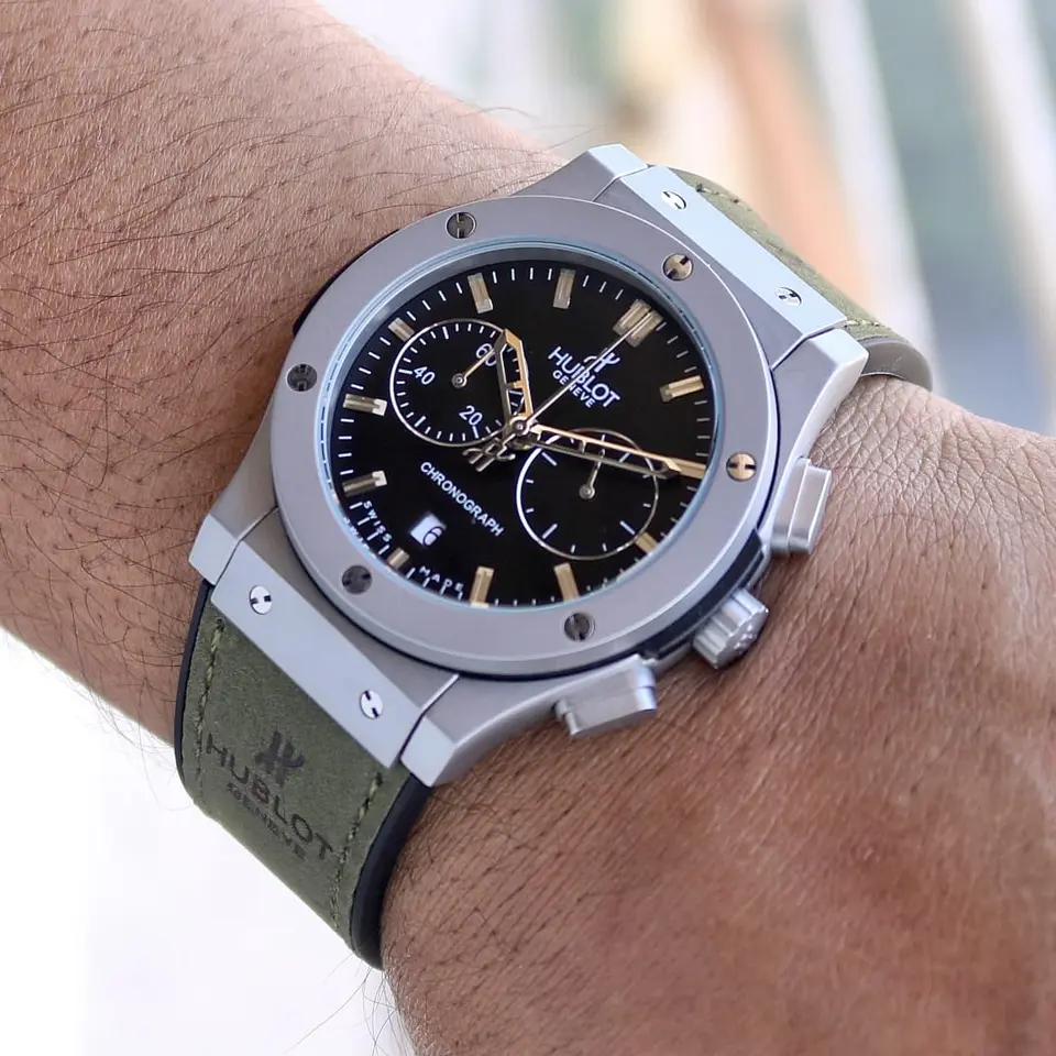 Hublot Classic Fusion — black dial, titanium