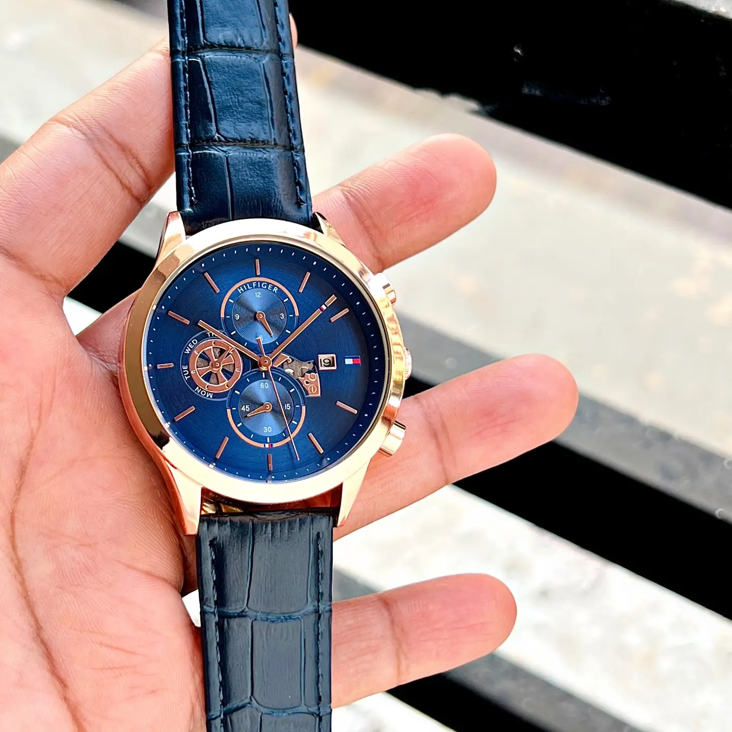 Tommy Hilfiger Chronograph — blue dial, rose gold