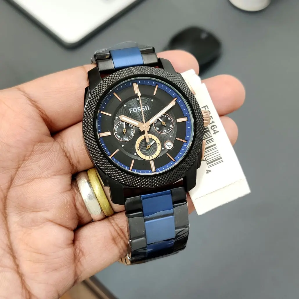 Fossil Machine — black dial, black case