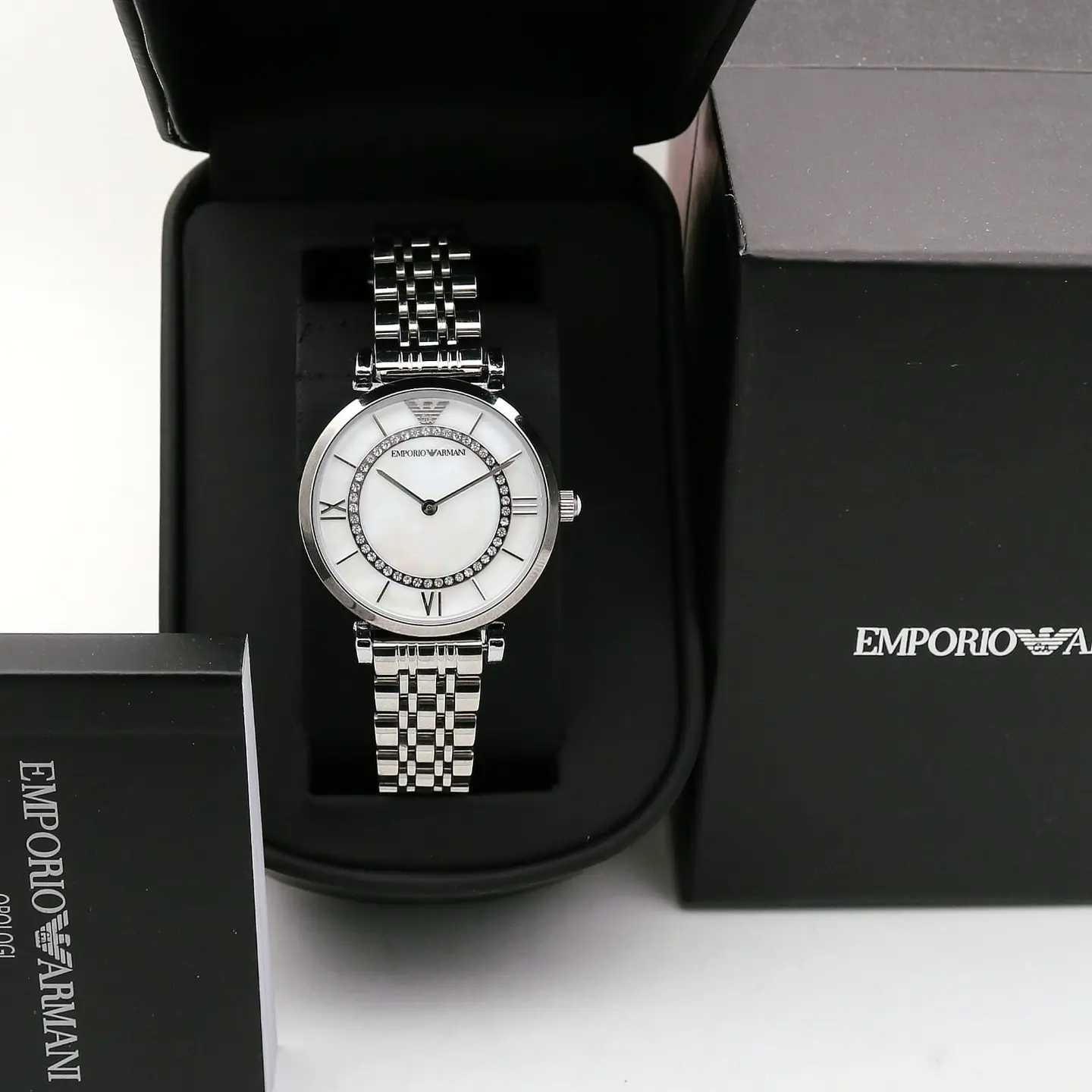 Emporio Armani Gianni T-Bar — white dial