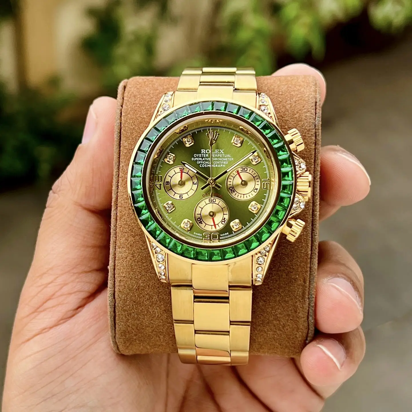 Rolex Daytona — green dial, gold