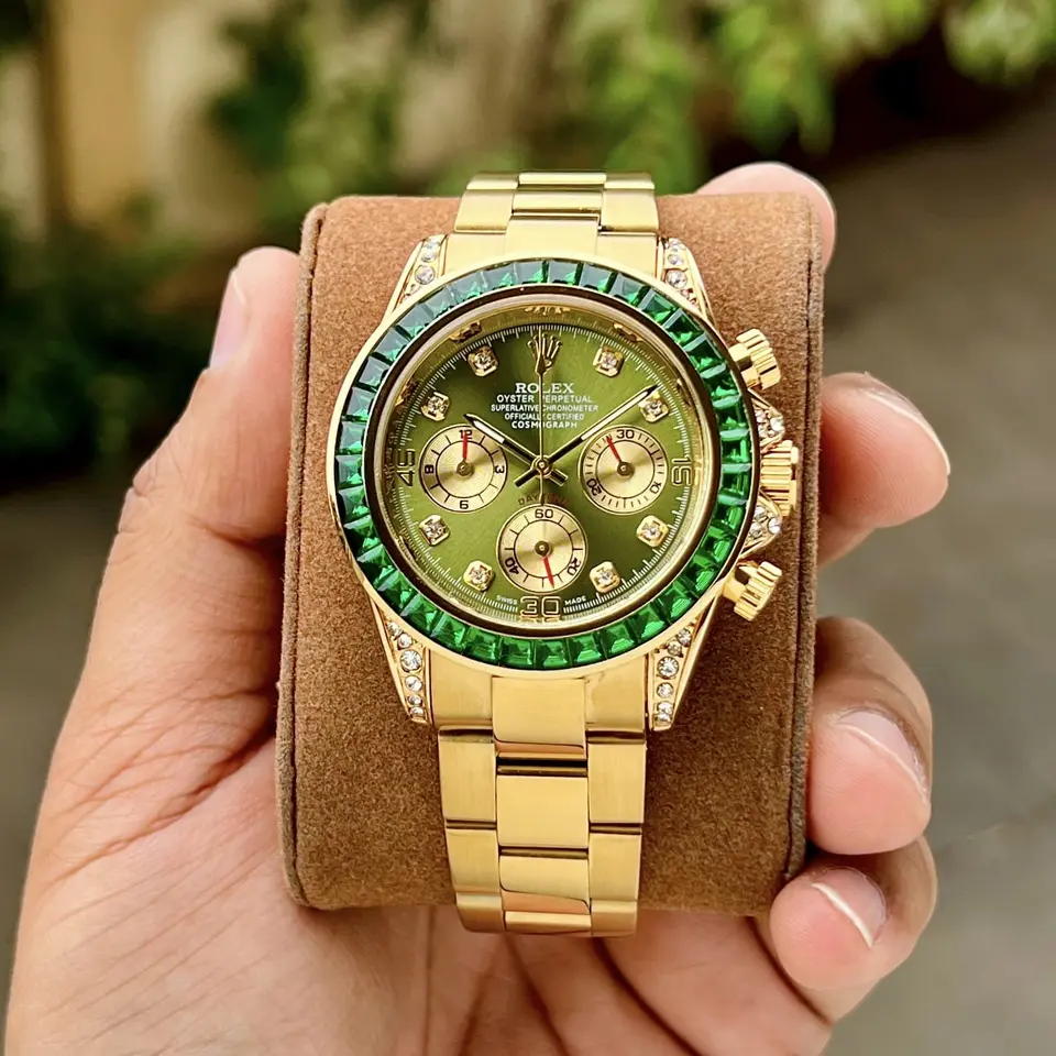 Rolex Daytona — green dial, gold