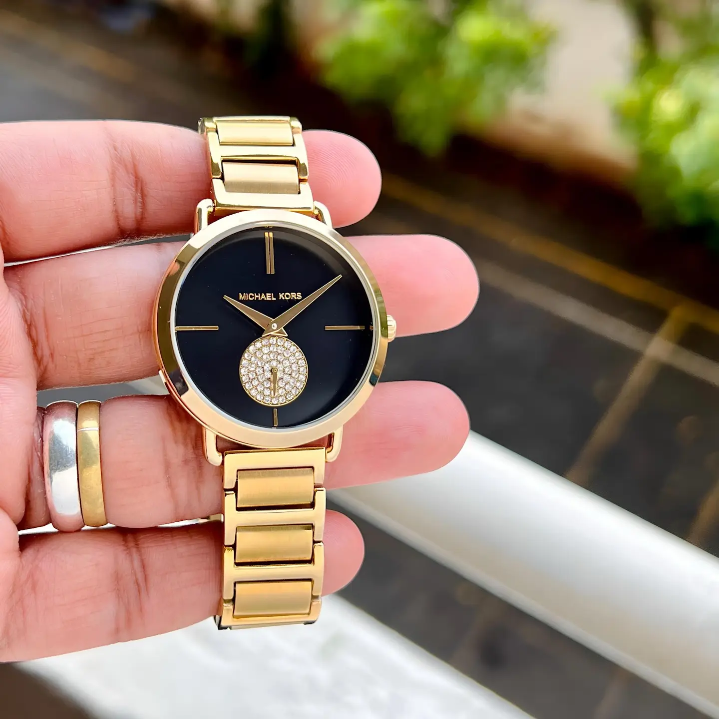 Michael Kors Dress watch — black dial, gold