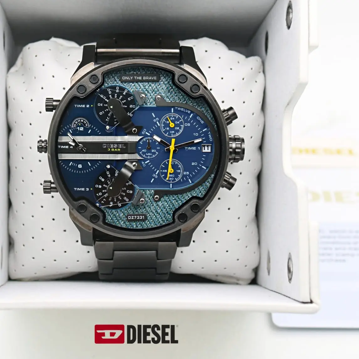 Diesel Mr. Daddy 2.0 — blue dial, gunmetal case