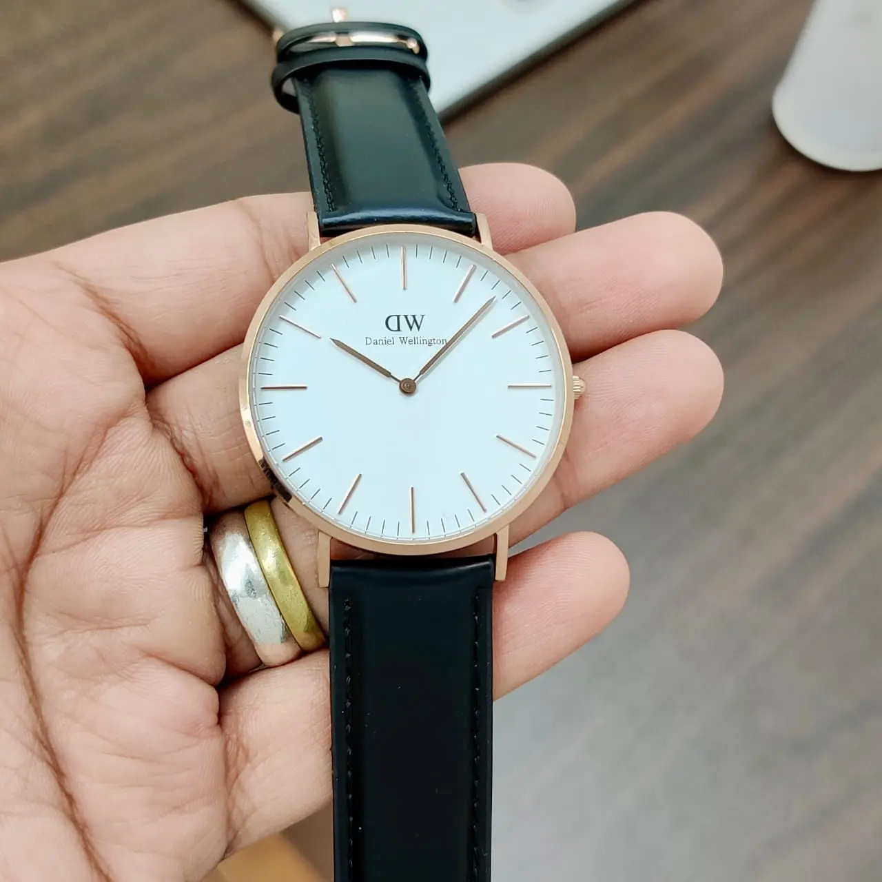 Daniel Wellington Classic — white dial, rose gold