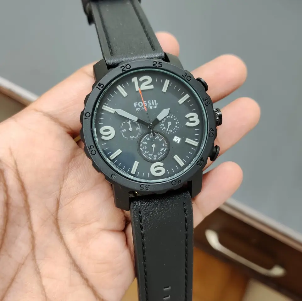 Fossil Nate — black dial, black case