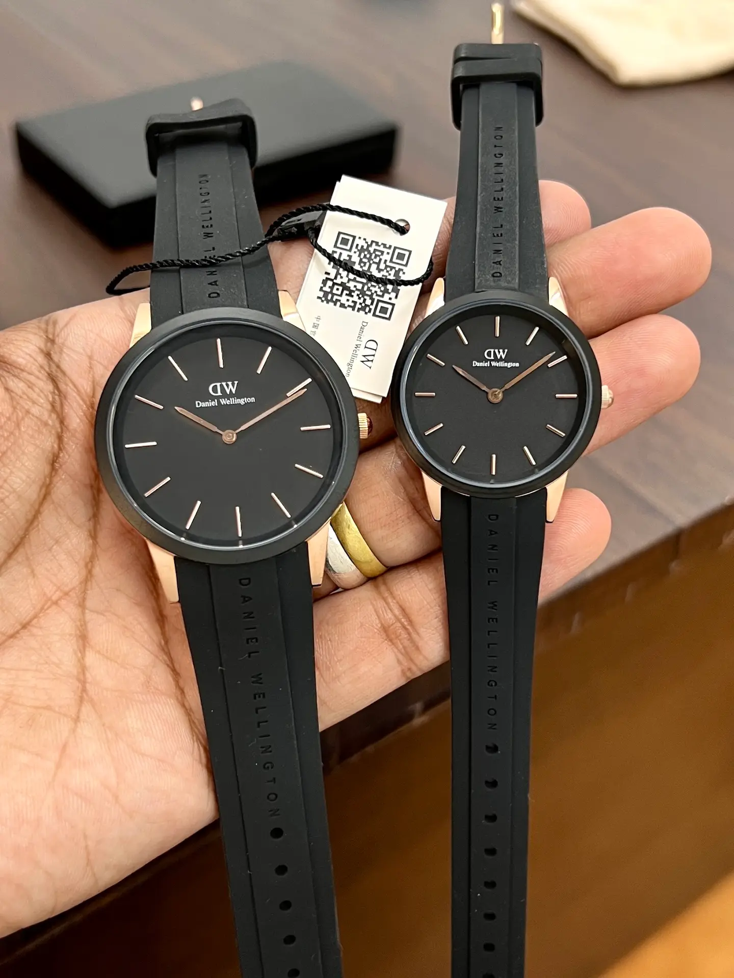 Daniel Wellington Classic — black dial, black case