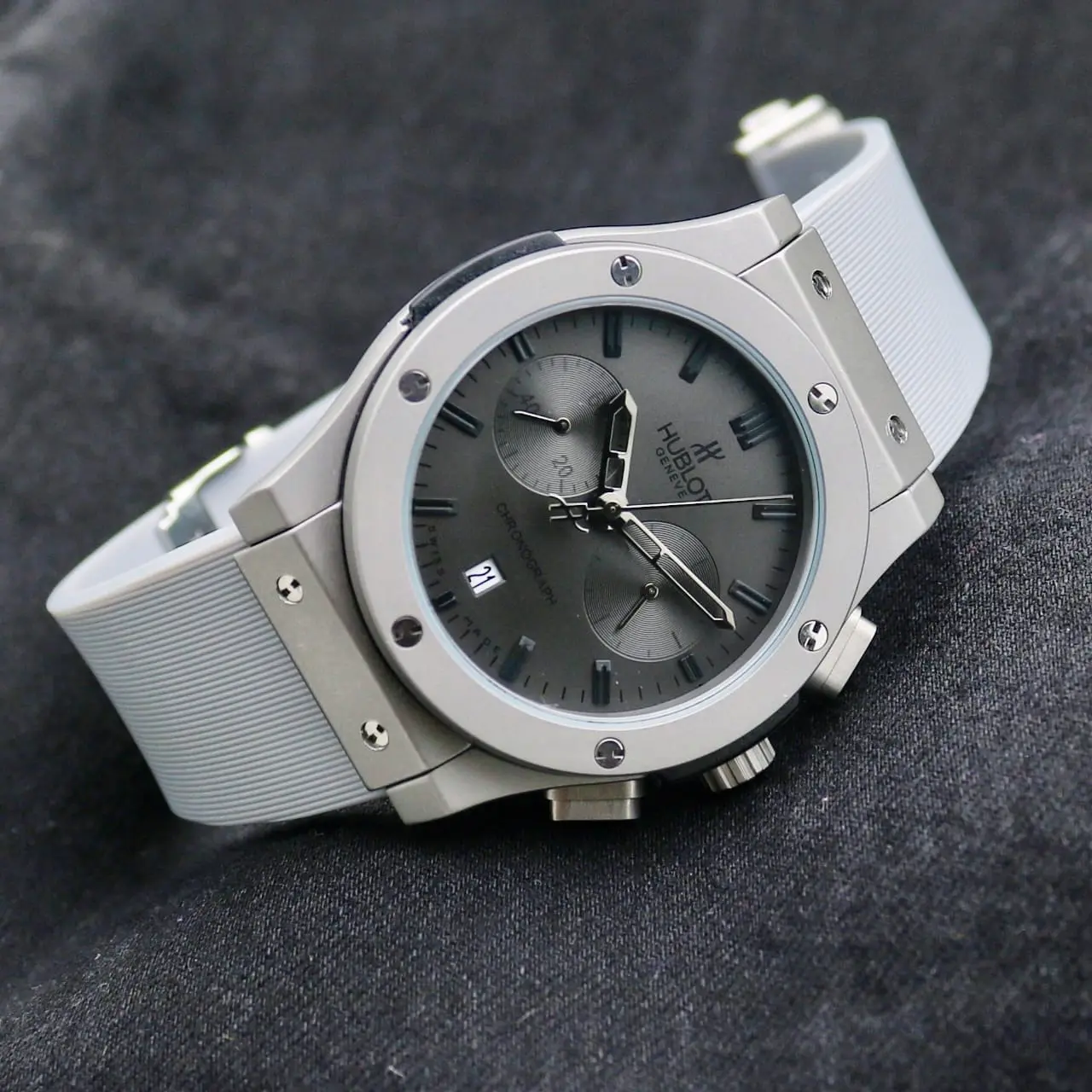Hublot Classic Fusion — grey dial, titanium