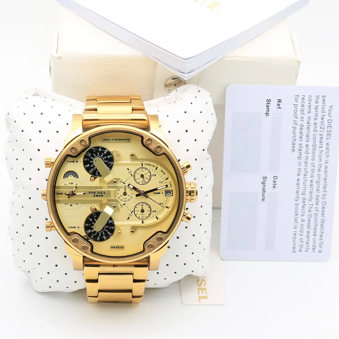 Diesel Mr. Daddy 2.0 — gold dial, gold
