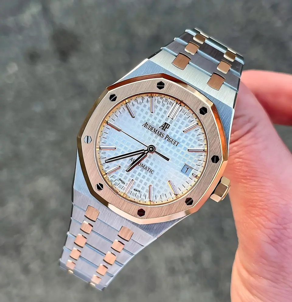 Audemars Piguet Royal Oak — white dial, two-tone