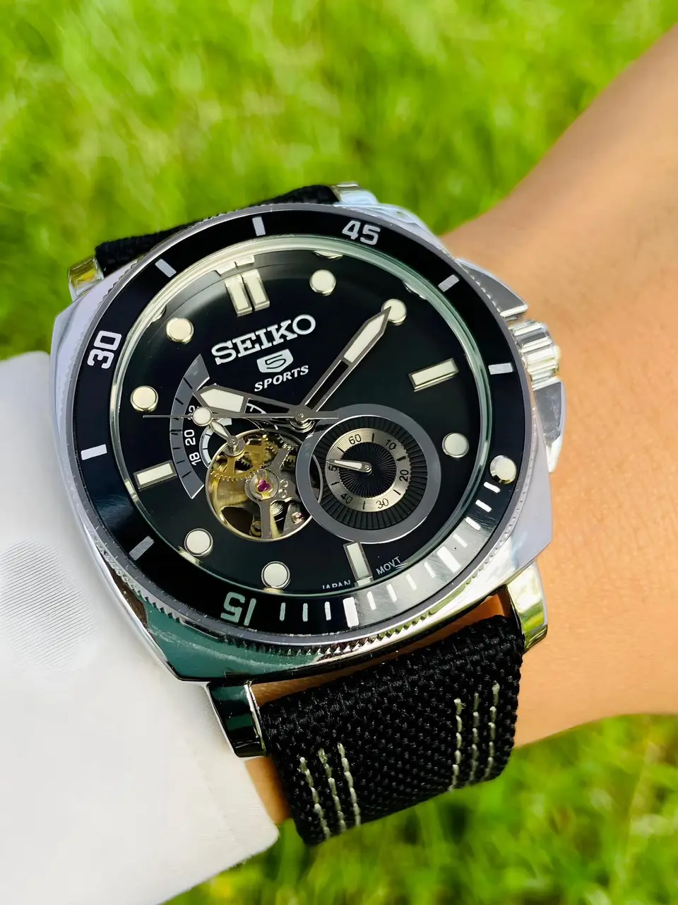 Seiko 5 Sports — black dial