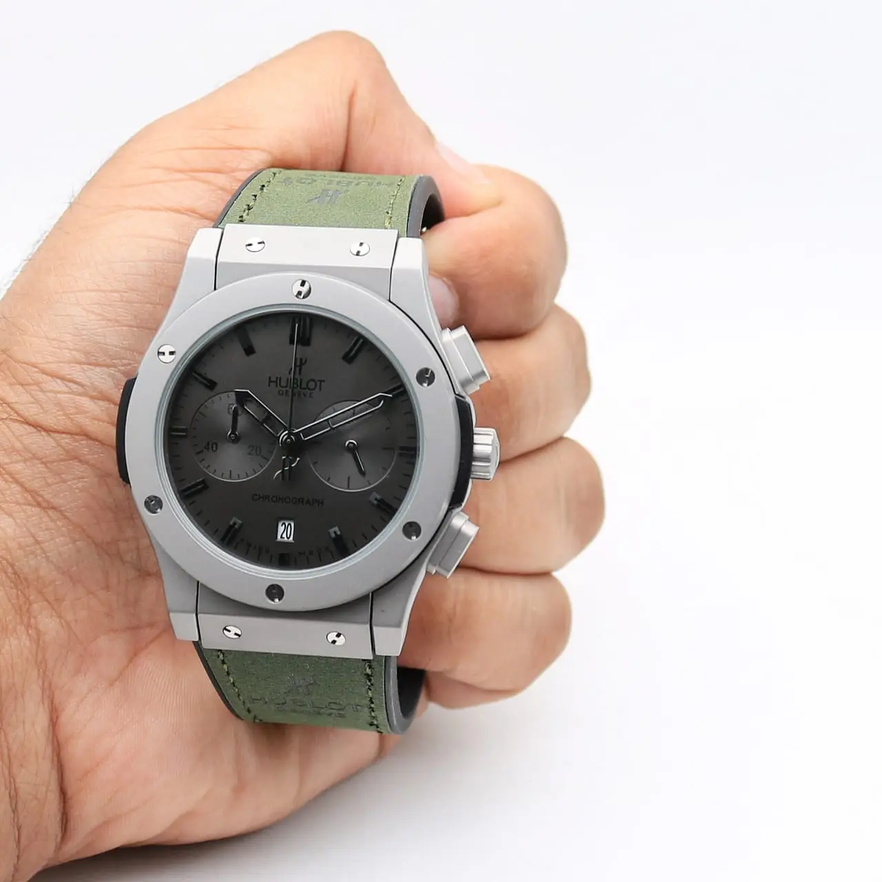 Hublot Classic Fusion — grey dial, titanium